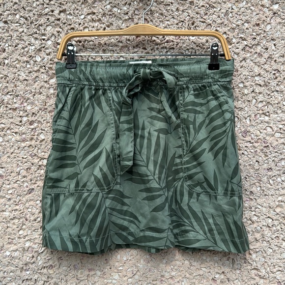 Nicole Miller Skirt in Summer Palm Pattern - Picture 1 of 8